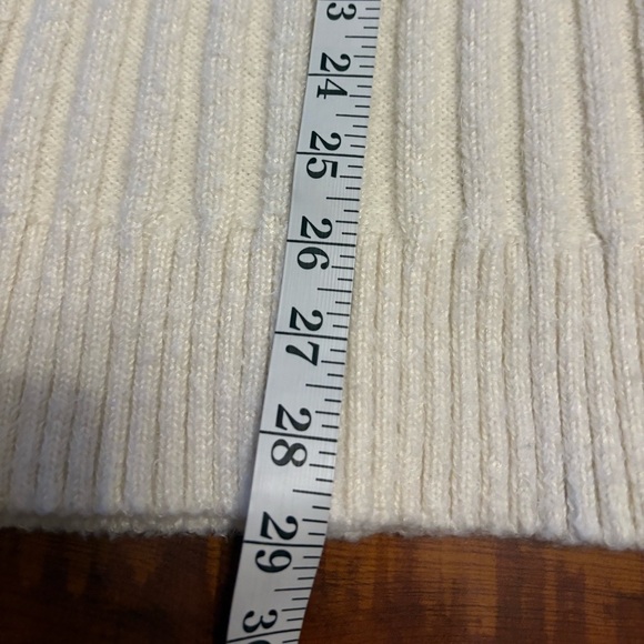 Altar'd State Off White Oversized FuzzyTurtleneck Ribbed Sweater Size Medium - Picture 14 of 14